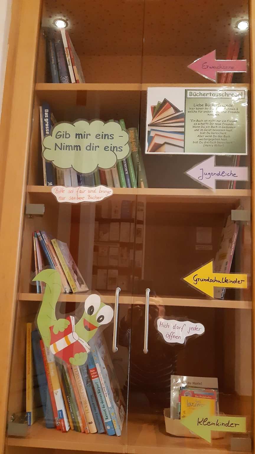 Büchertauschregal im Haus der Begegnung Bayern News
