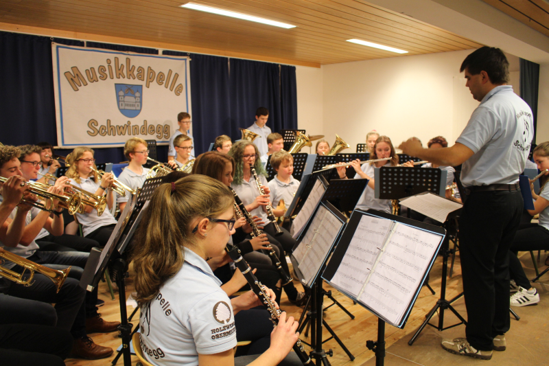 Jugendkapelle der Musikkapelle Schwindegg am Schülerkonzert 2017